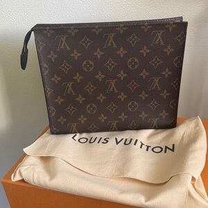 Louis Vuitton Poche Toilette NM